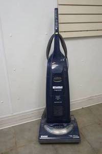 lot 223 image: Kenmore vacuum