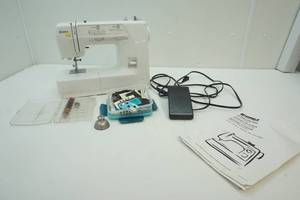 lot 342 image: Kenmore Sewing Machine
