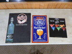 lot 19 image: 3 Liquor Signs