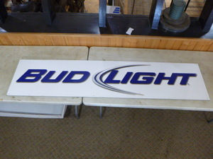 lot 30 image: Bud Light Plastic Fiber Board Sign