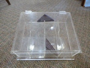 lot 37 image: Clear Acrylic DisplayDispenser Box