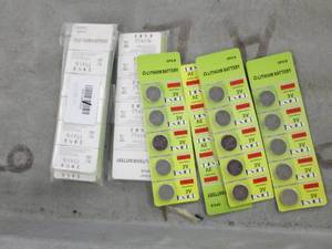 lot 8 image: 44 packs of 5 cr2032 3 volt lithiu...
