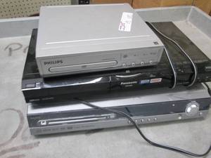 lot 103 image: 3 dvd players all power on ...