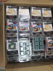 lot 75 image: box of wax melts ...