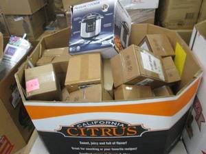 lot 290 image: pallet of unsold ...