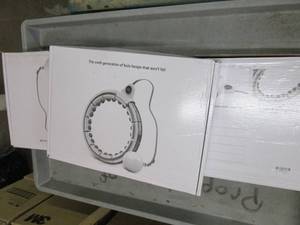 lot 286 image: 3 the queen of hula hoops 6 ...