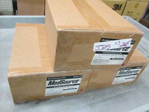 lot 258 image: 3 cases of medsource alcohol prep p...