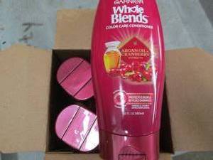 lot 278 image: case of 422 fl oz bottles of garni...