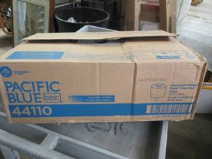 lot 119 image: case of 6 pacific blue center pull ...