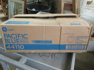 lot 121 image: case of 6 pacific blue center pull ...