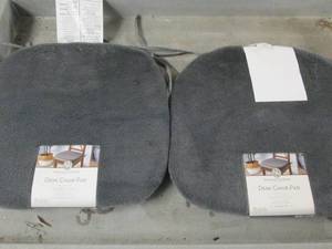 lot 350 image: 2 desk chair pads ...