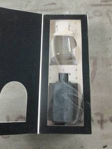 lot 346 image: pine and balsam reed diffuser...