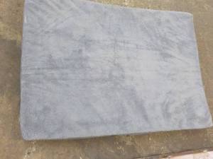 lot 299 image: eterish dog bed 42 x 29 ...