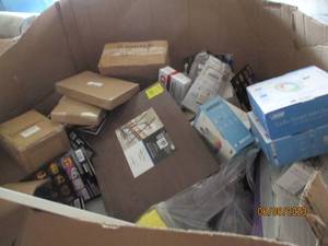 lot 48 image: pallet of misc ...