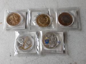5-20 Gram Commemorative Replica Layered Gold & Silver Coins
