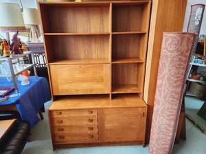 lot 1 image: Vintage Danish Teak Modular Bookcase wall unit with SecretaryDesk