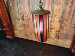 lot 35 image: Vintage Stained Glass Swag Lamp