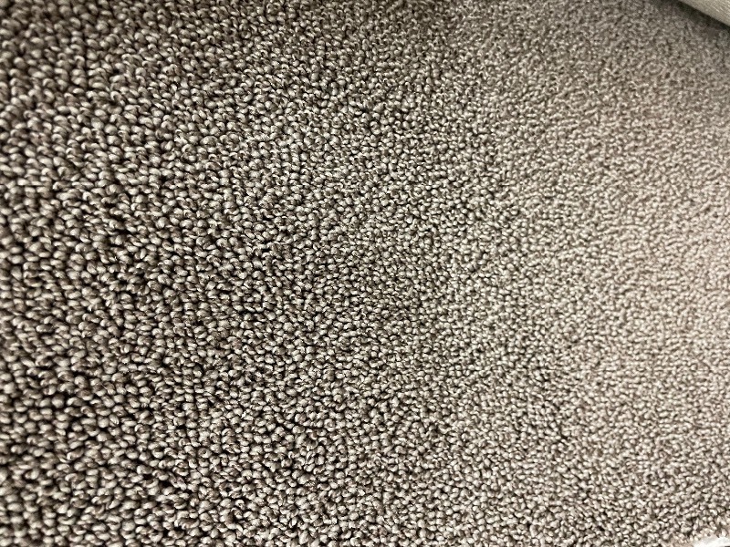 lot 143 image: 432 SF 12 x 36 Mohawk Carpet Smartstand Stain Proof Soft Berber   C-7