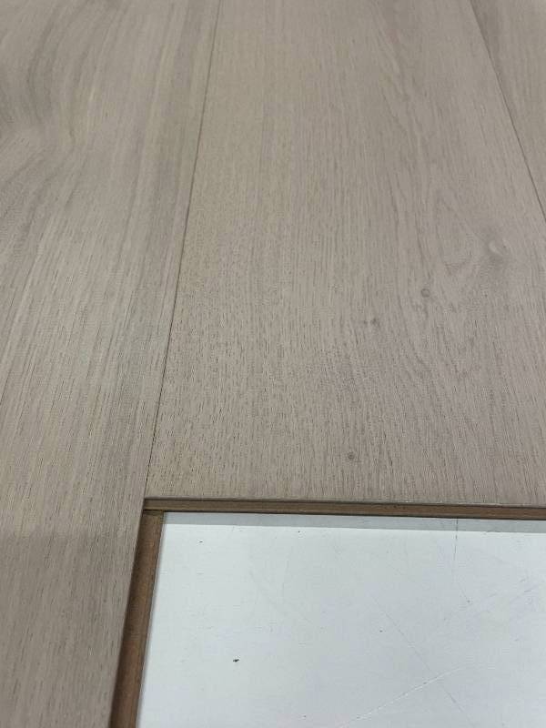 lot 166 image: 417 SF of High End Grigham Oak Engineered Hardwood Flooring 7.5x48 - WN