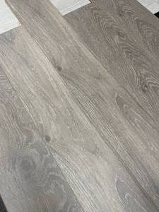 lot 118 image: 302 SF of Mohawk Water Resistant Easy Install Laminate Flooring - 6x48x10mm - B