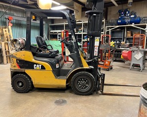 Caterpillar 2P5000 Forklift