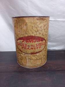 lot 11 image: Vintage Fishers Salted In Shell Peanuts  10LB Tin