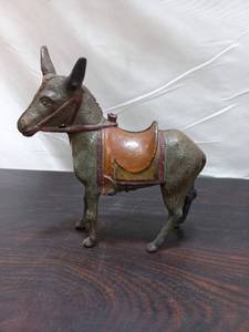 lot 40 image: Vintage Cast Iron Donkey Bank