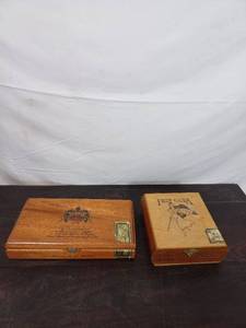 lot 43 image: Two Cigar Boxes