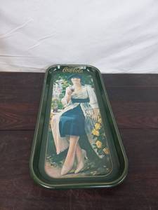 lot 55 image: Coca-Cola Tray