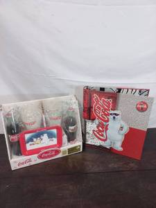 lot 59 image: Vintage Coca-Cola Gift Set And Coca-Cola Binder
