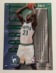 lot 190 image: 1995-96 Fleer Metal Kevin Garnett Rookie Card # 167 Minnesota Timberwolves Basketball