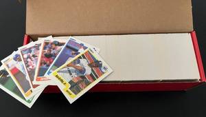 lot 143 image: 1990 Fleer Baseball Card Set - Ken Griffey Jr., Bo Jackson, Tony Gwynn, Ripkenn Nolan Ryan, Puckett