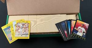 lot 147 image: 1991 Fleer Baseball Card Set - Ken Griffey Jr., Barry Bonds, Nolan Ryan, Kirby Puckett