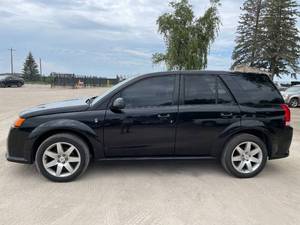 lot 21 image: 2005 Saturn Vue - AWD