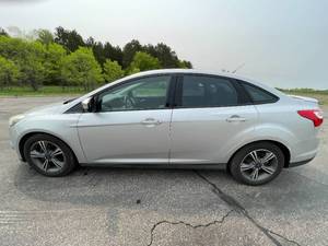 lot 10A image: 2014 Ford Focus SE