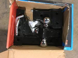lot 41 image: 10,000 lbs. 5-34 in. Drop Adjustable Trailer Hitch Tri-Ball Mount with 1-78 in. 2 in. & 2-516 in. Balls (2 in. Shank) by CURT  Customer Returns See Pictures