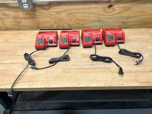 lot 83 image: MILWAUKEE Lot of 4- M18M12 Chargers (48-59-1812)