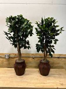 lot 31 image: Lot of 2- Artificial Decorative Plants