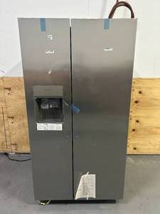 lot 19 image: FRIGIDAIRE 25.6 Cu. Ft. 36 Standard Depth Side by Side Refrigerator (0161523646)