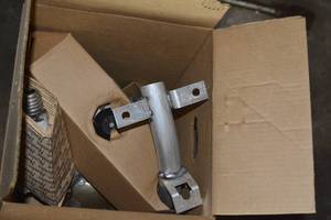 lot 25 image: Norelco Dusk to Dawn Barn Light 70watt HPS Lamp - Vintage Philips Old Stock
