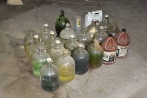 lot 88 image: Various Glass Bottles