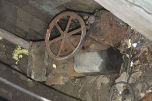 lot 89 image: Heavy appliance