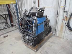 Bobcat Portable  InverterWelder 225G