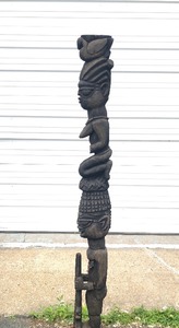 lot 21 image: Large Early Carved Yoruba Totemic House Post
