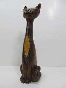 lot 21 image: Great Looking 1950s Mid Century Carved Wooden Cat Statue