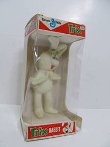 lot 30 image: Hard to Find NOS Vintage TRIX RABBIT General Mills Product People