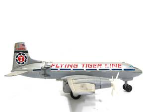 lot 75 image: Vintage Tin Litho FLYING TIGER LINE 1960s era Airplane Toy