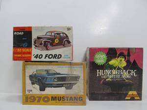 lot 78 image: 3 Vintage Model Kits