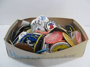 lot 84 image: Large Estate Lot of Unsearched Pinbacks & Buttons