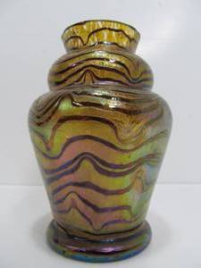 lot 96 image: Quality Vintage Iridescent Art Glass Textured Vase